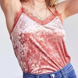 Kimchi Pnk Velvet Camisole Sleeveless Top